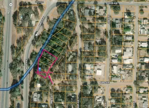 15550 Pine Ave, Clearlake, CA 95422
