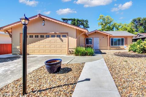 185 Lassen Cir, Vacaville, CA 95687