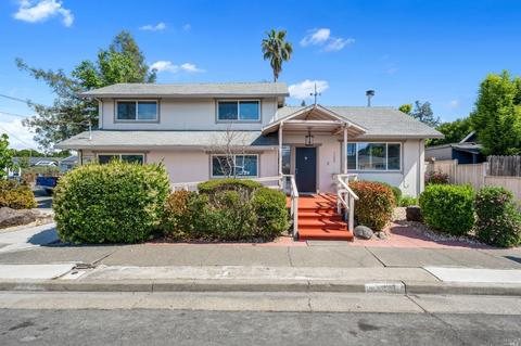1107 Modoc Dr, Santa Rosa, CA 95403