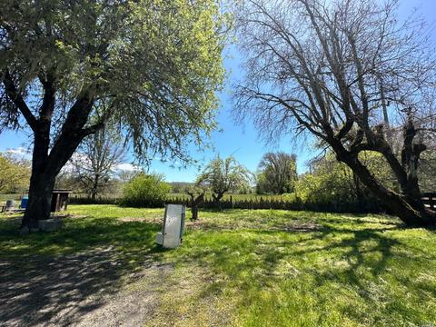 1150 Center Valley Rd, Willits, CA 95490 photo 2