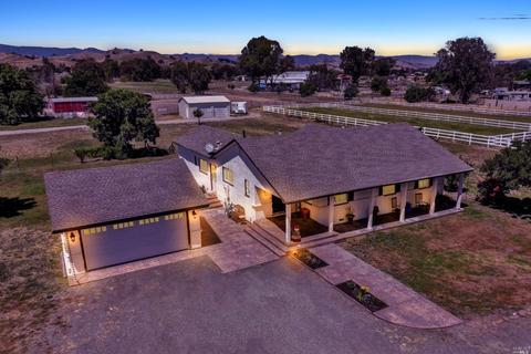 7135 Shelton Ln, Vacaville, CA 95688