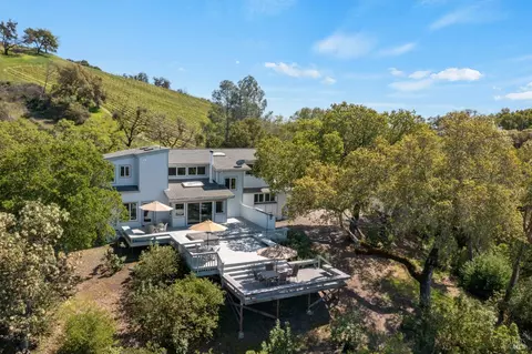 14625 Coyote Ridge Rd, Geyserville, CA 95441