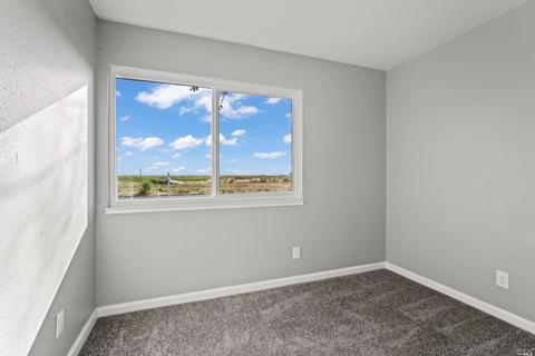 801 Donner Pass Rd, Vallejo, CA 94589 photo 14