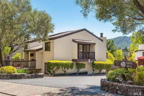 45 Corte Real #1, Greenbrae, CA 94904