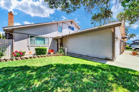 2330 Quail Ct, Fairfield, CA 94533 photo 2