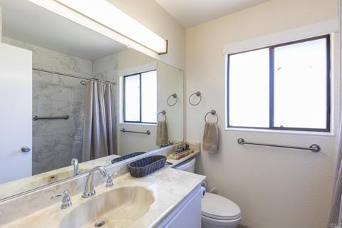 1263 Larkin Dr, Sonoma, CA 95476 photo 22
