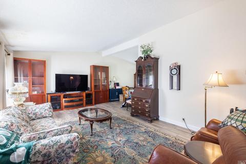 1263 Larkin Dr, Sonoma, CA 95476 photo 5