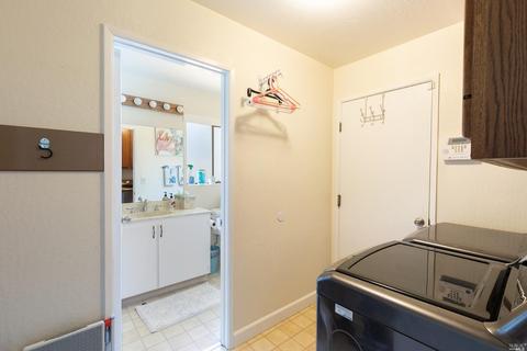 1263 Larkin Dr, Sonoma, CA 95476 photo 23