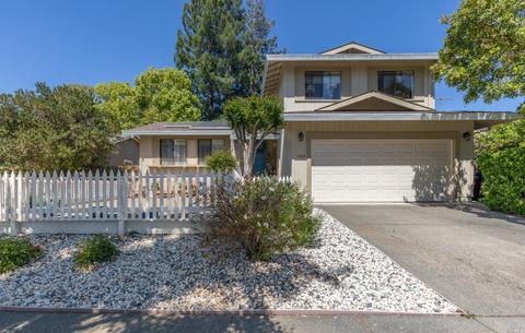 1263 Larkin Dr, Sonoma, CA 95476