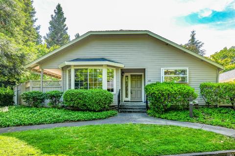 115 Valley Club Dr, Napa, CA 94558