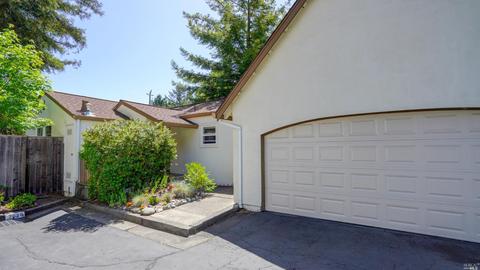 7620 Bodega Ave, Sebastopol, CA 95472