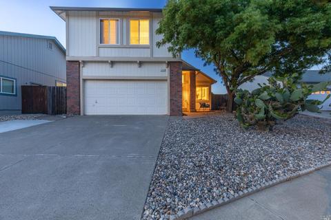 2157 Little River Ave, Santa Rosa, CA 95401