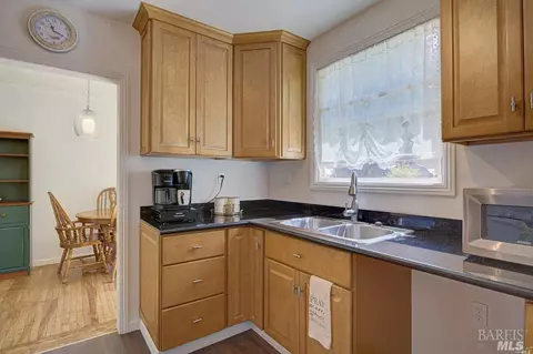 436 Cedar St, Vallejo, CA 94591 photo 9