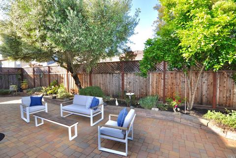 642 Chardonnay Pl, Windsor, CA 95492 photo 27