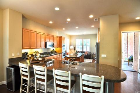 642 Chardonnay Pl, Windsor, CA 95492 photo 9