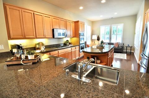642 Chardonnay Pl, Windsor, CA 95492 photo 8