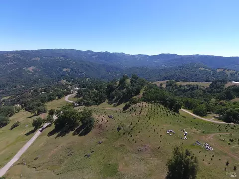11100 Shigom Rd, Ukiah, CA 95482 photo 5