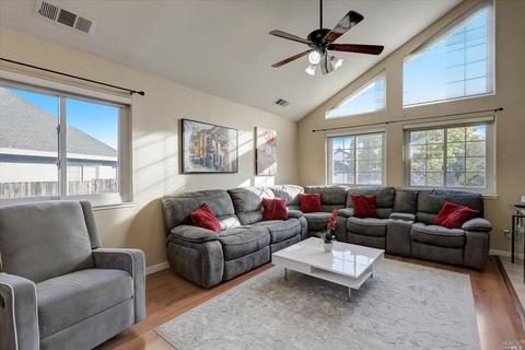 612 Wellfleet Dr, Vallejo, CA 94591 photo 6