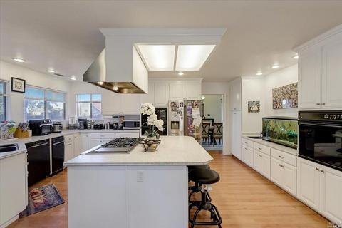 612 Wellfleet Dr, Vallejo, CA 94591 photo 11