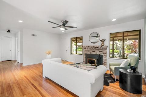 137 Harris Way, Vallejo, CA 94591 photo 6