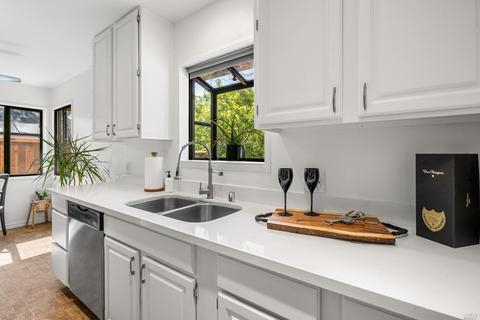 137 Harris Way, Vallejo, CA 94591 photo 12