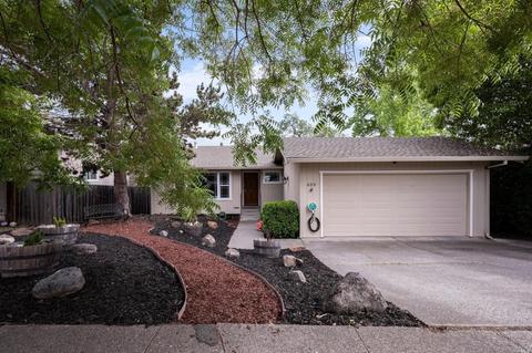 659 Montclair Dr, Santa Rosa, CA 95409
