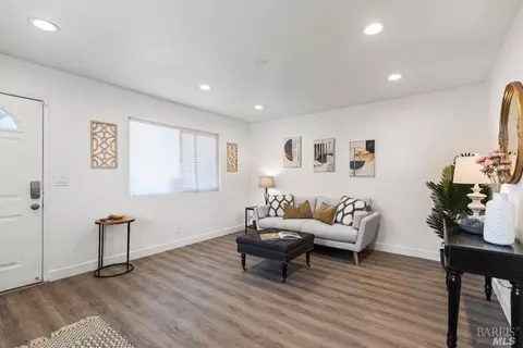 1120 70th Ave, Oakland, CA 94621