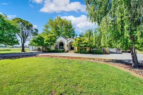 2324 Rockville Rd, Fairfield, CA 94534