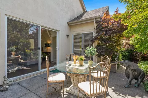 819 Les Brown Ct, Windsor, CA 95492 photo 15