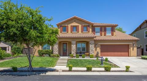 422 Peacock Way, Vacaville, CA 95688
