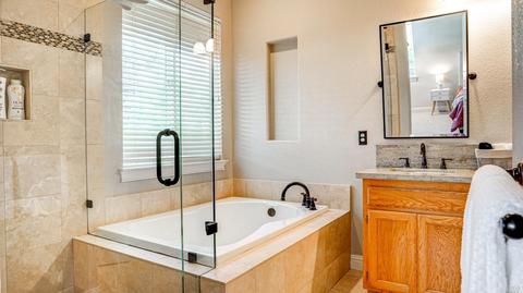 1250 Pedroncelli Dr, Windsor, CA 95492 photo 14