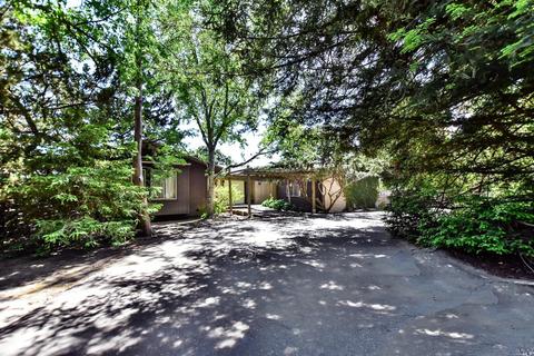 909 E Napa St, Sonoma, CA 95476