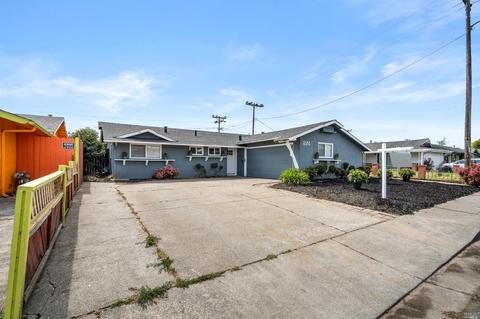 1226 Elliott Dr, Vallejo, CA 94589 photo 2