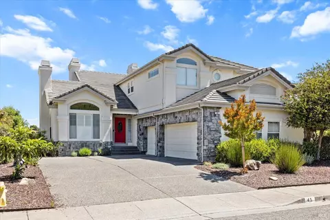 45 Oxford Ct, Petaluma, CA 94952