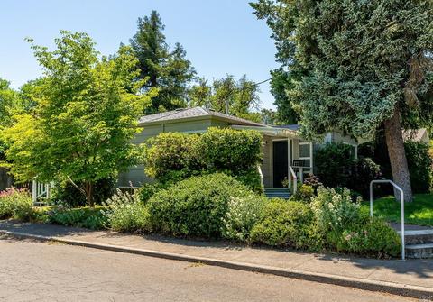 501 Jones St, Ukiah, CA 95482