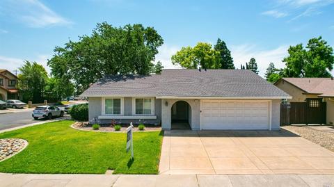 712 Fallbrook Ave, Vacaville, CA 95687