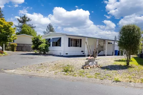 132 N Napa Dr, Petaluma, CA 94954