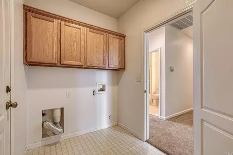 104 W Brookside Dr, Cloverdale, CA 95425 photo 16