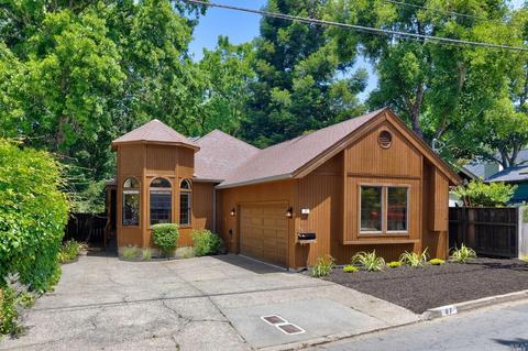 87 Porteous Ave, Fairfax, CA 94930