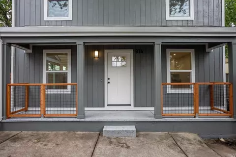 914 Kingwood, Santa Rosa, CA 95401