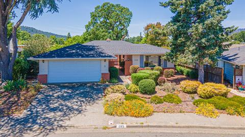 205 Belhaven Cir, Santa Rosa, CA 95409