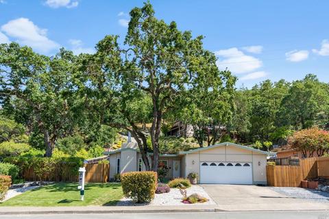 725 Sunset Pkwy, Novato, CA 94947