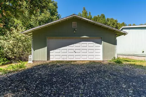 28175 Skyview Rd, Willits, CA 95490 photo 4