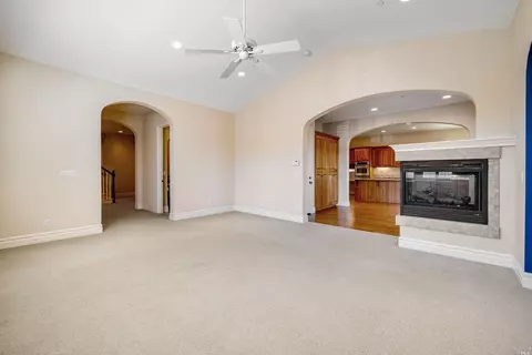12 Jerome Ct, Petaluma, CA 94952 photo 12