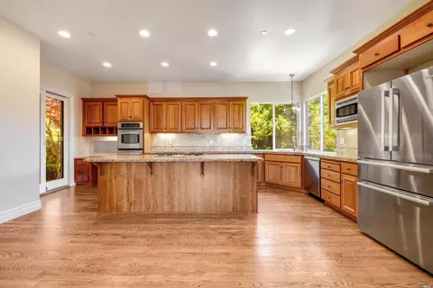 12 Jerome Ct, Petaluma, CA 94952 photo 16
