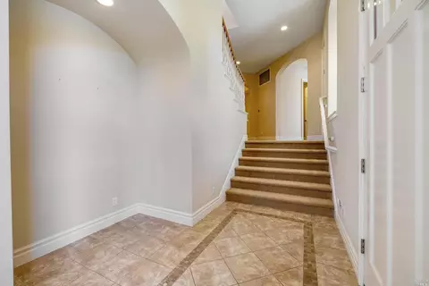 12 Jerome Ct, Petaluma, CA 94952 photo 6