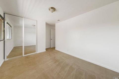238 Barcelona St, Vallejo, CA 94591 photo 24