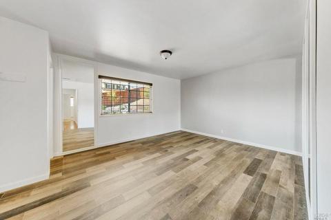 238 Barcelona St, Vallejo, CA 94591 photo 17
