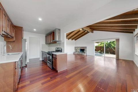 238 Barcelona St, Vallejo, CA 94591 photo 14