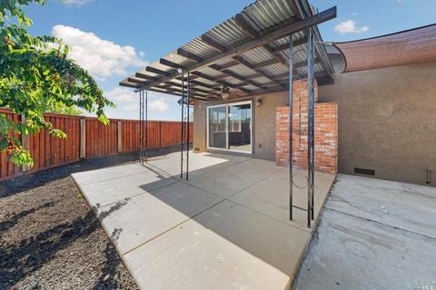 238 Barcelona St, Vallejo, CA 94591 photo 30